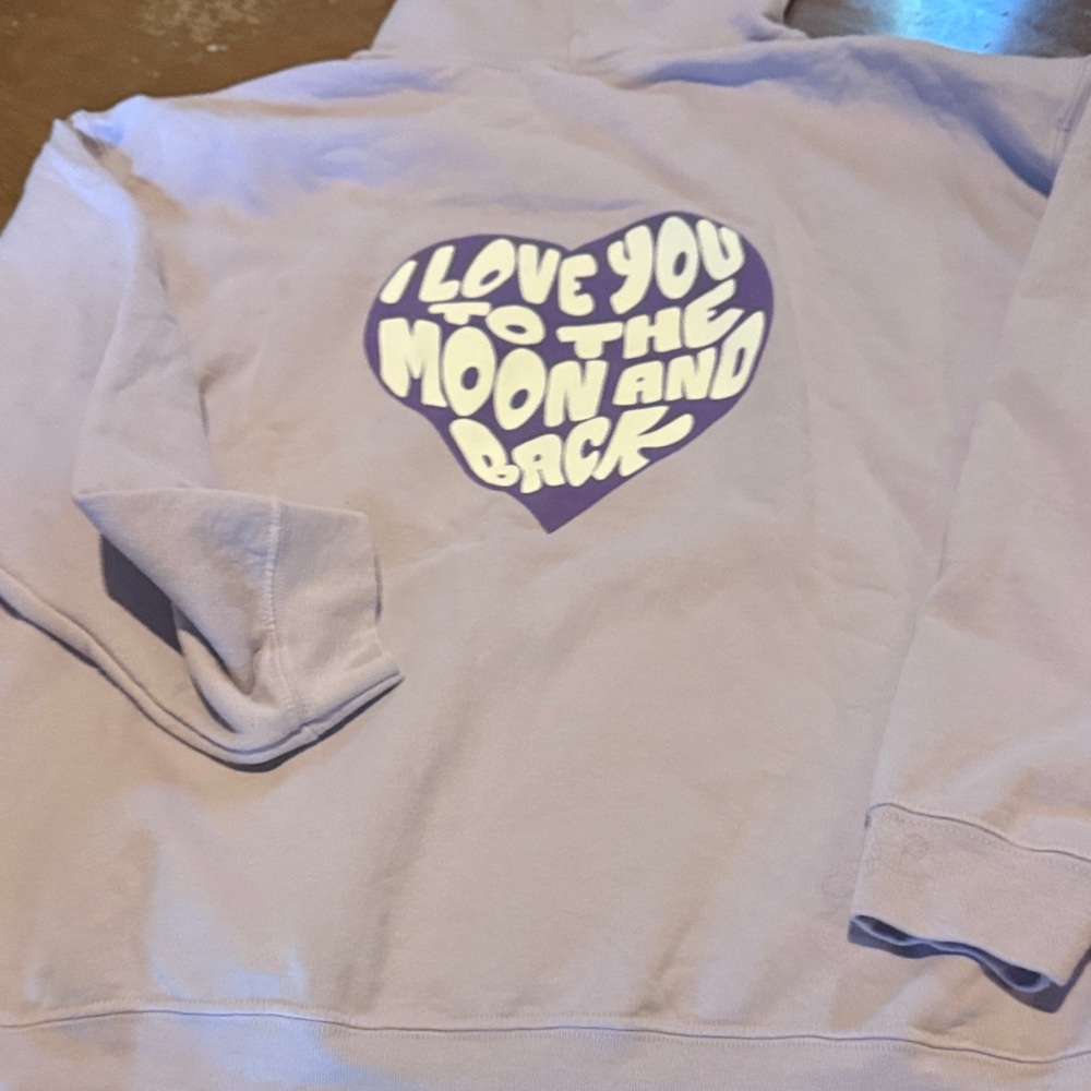 Purple Heart Graphic Women's Hoodie